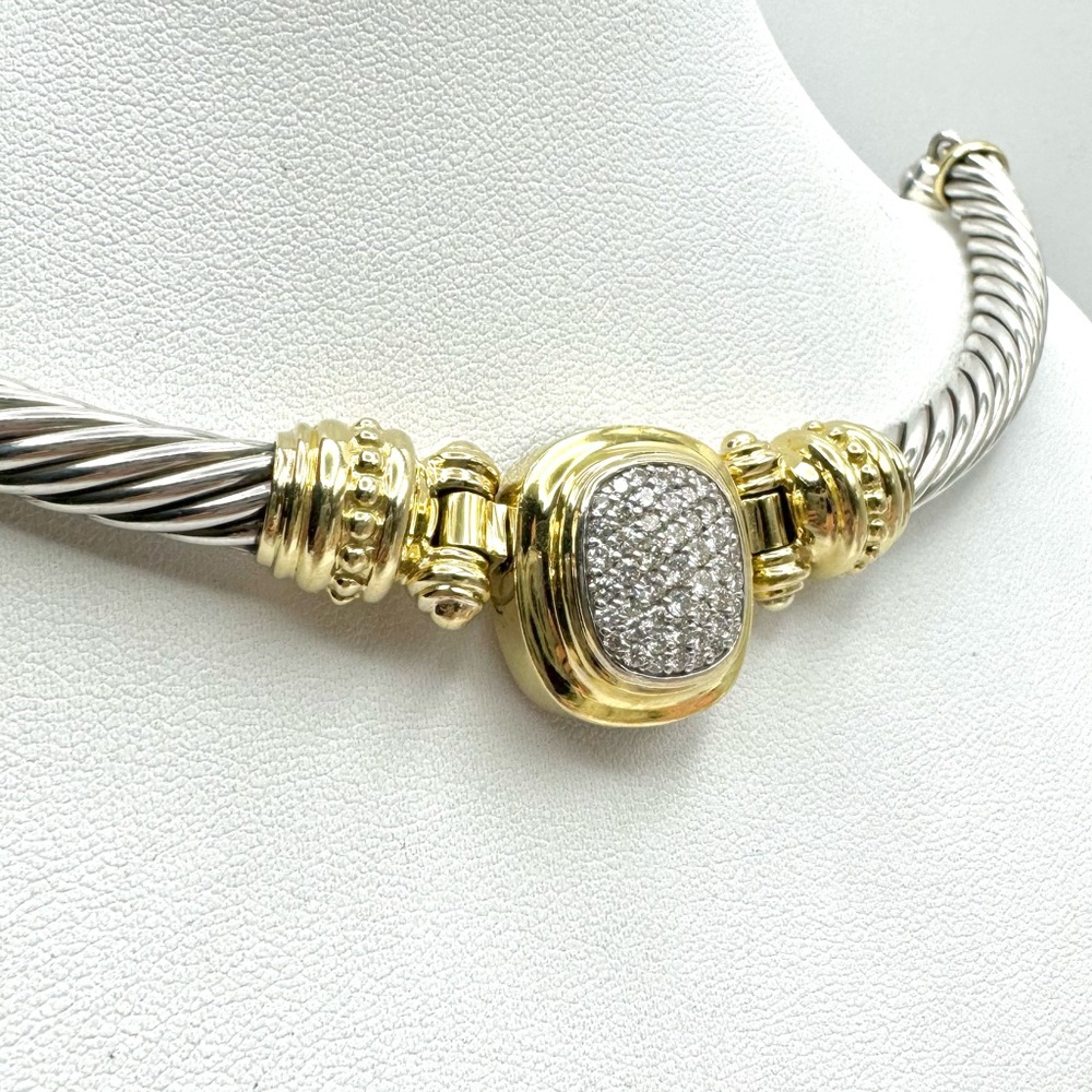 David Yurman Albion Statement Cable Necklace With Diamonds and 18k Gold - Picture 6 of 10